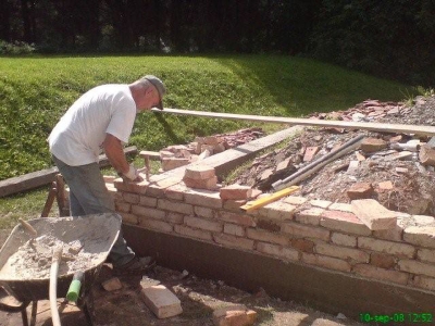 Pokračovanie v opravách mestskej chaty Zahurou [26.07.2010]