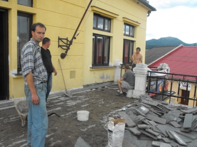 Rekonštrukcia terasy KD [07.12.2011]
