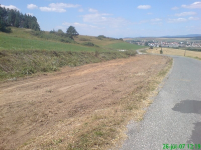 Sprehľadnenie cesty Zahurou [26.07.2010]