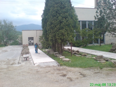 Výstavba parkoviska pri cintoríne [06.05.2008]